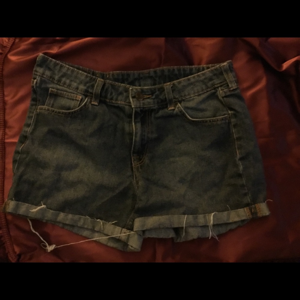 Denim cut off shorts